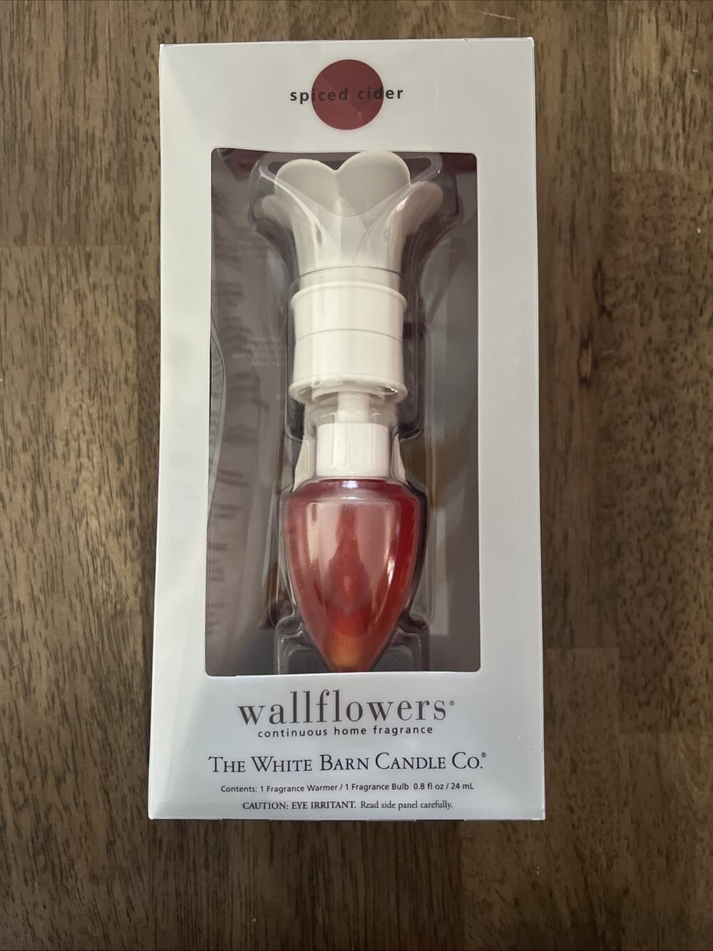 The White Barn Candle Co Spiced Cider Wall Flower Diffuser Brand New